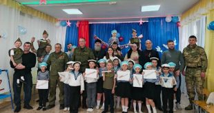 О вере и мужестве: иерей Андрей Васякин и бойцы СВО стали гостями патриотического праздника в детском саду Дальнегорска (+ Фото)